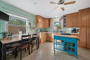 4551 N 100th St, Wauwatosa, WI 53225 - Photo 8