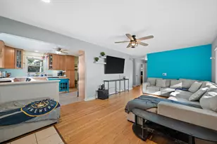 4551 N 100th St, Wauwatosa, WI 53225 - Photo 6
