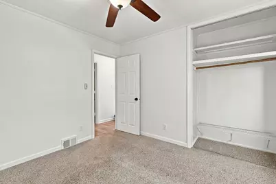 134 N Orchard St, Thiensville, WI 53092 - Photo 10