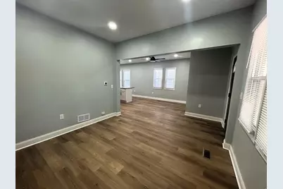 3018 N Dr Lester Carter Dr, Milwaukee, WI 53206 - Photo 6