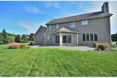 6045 S Pembrook Ct, New Berlin, WI 53151 - Photo 34