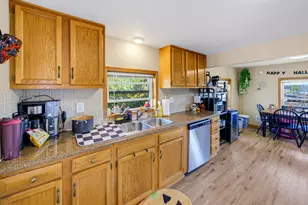 11102 -04 W Forest Home Ave, Franklin, WI 53132 - Photo 14