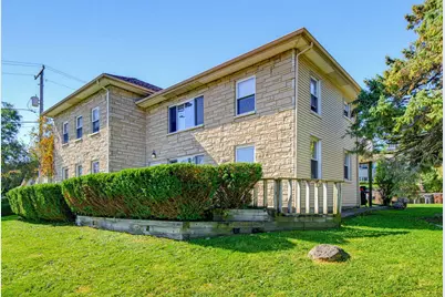 11102 -04 W Forest Home Ave, Franklin, WI 53132 - Photo 1