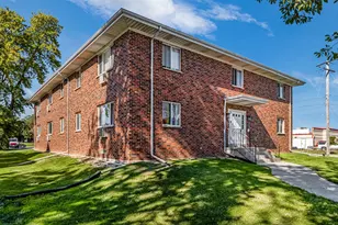 240 E Dekora St, Saukville, WI 53080 - Photo 6