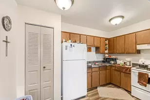 240 E Dekora St, Saukville, WI 53080 - Photo 28
