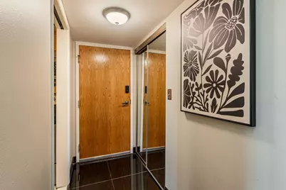1707 N Prospect Ave #11B, Milwaukee, WI 53202 - Photo 18