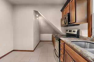 2307 Marshall St, Manitowoc, WI 54220 - Photo 28