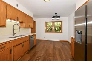 5152 Maplewood Dr, Greendale, WI 53129 - Photo 14