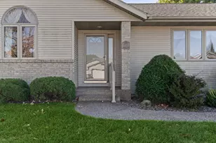 932 Garden Pl, Onalaska, WI 54650 - Photo 26