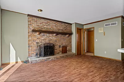 705  2nd St, La Crescent, MN 55947 - Photo 12