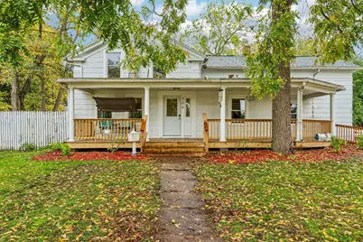 306  Milton Ave, Janesville, WI 53545 - Photo 2