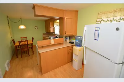 809  Manitoba Ave, South Milwaukee, WI 53172 - Photo 6