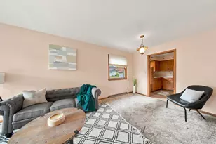 7708 W Tripoli Ave, Milwaukee, WI 53220 - Photo 8