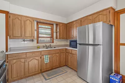 7827  23rd Ave, Kenosha, WI 53143 - Photo 10