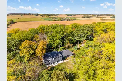 1855  Briarwood Ln, Fitchburg, WI 53575 - Photo 52