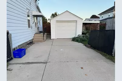 1911  Jackson St, Two Rivers, WI 54241 - Photo 30