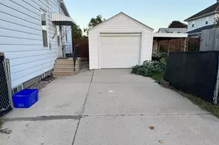 1911 Jackson St, Two Rivers, WI 54241 - Photo 30