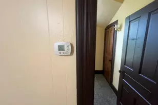 2441 N Dr William Finlayson St, Milwaukee, WI 53212 - Photo 18
