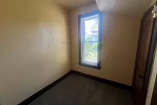 2441 N Dr William Finlayson St, Milwaukee, WI 53212 - Photo 20