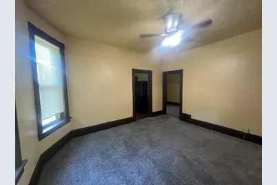 2441 N Dr William Finlayson St, Milwaukee, WI 53212 - Photo 4