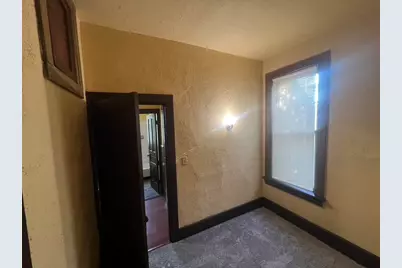 2441 N Dr William Finlayson St, Milwaukee, WI 53212 - Photo 58