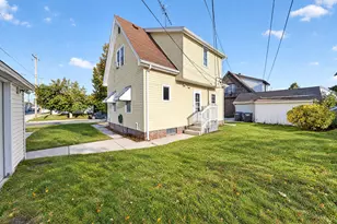 1909 S 10th St, Sheboygan, WI 53081 - Photo 32