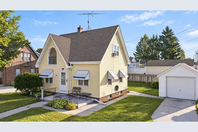 1909 S 10th St, Sheboygan, WI 53081 - Photo 2