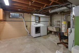 4890 N Shoreland Ave, Whitefish Bay, WI 53217 - Photo 10