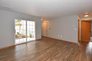 3026 Meyer Ct, Racine, WI 53406 - Photo 8