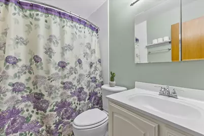 8011  Clinton Ln, Racine, WI 53406 - Photo 24