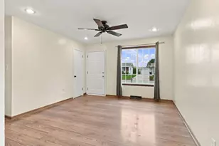 8523 21st Ave, Kenosha, WI 53143 - Photo 8