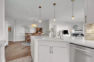 4110 S Lake Dr, Saint Francis, WI 53235 - Photo 22