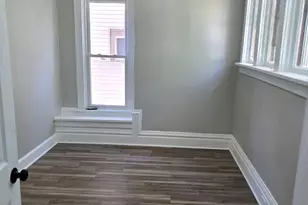 1212 W Chambers St, Milwaukee, WI 53206 - Photo 10