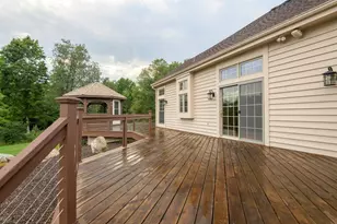 4945 S Calhoun Rd, New Berlin, WI 53151 - Photo 16
