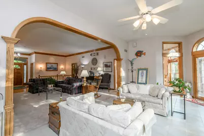 4945 S Calhoun Rd, New Berlin, WI 53151 - Photo 30
