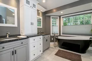 4945 S Calhoun Rd, New Berlin, WI 53151 - Photo 54