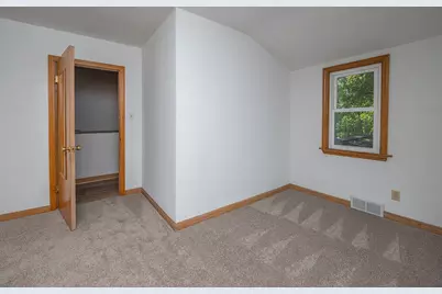 8373 S 35th St, Franklin, WI 53132 - Photo 28
