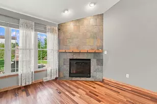 876 W Washington Ave, Hartford, WI 53027 - Photo 2