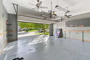 876 W Washington Ave, Hartford, WI 53027 - Photo 28