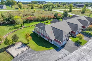 606 Danube Ct, Sheboygan Falls, WI 53085 - Photo 18