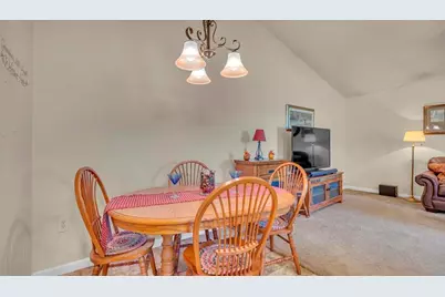 606  Danube Ct #8, Sheboygan Falls, WI 53085 - Photo 8