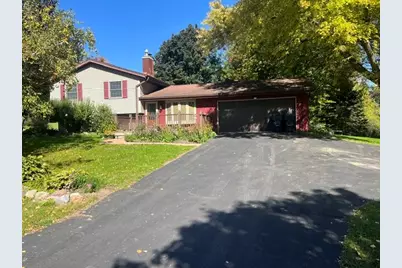 W264S3768  Lawrence Ln, Waukesha, WI 53189 - Photo 1