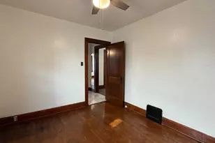 2210 S 71st St, West Allis, WI 53219 - Photo 16
