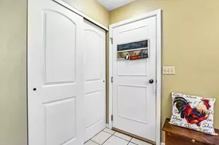 13530 W Fountain Ct, New Berlin, WI 53151 - Photo 26