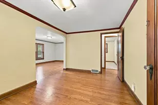 N83W13764 Fond du Lac Ave, Menomonee Falls, WI 53051 - Photo 10