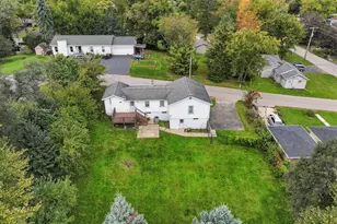 N1196 Rosewood Dr, Bloomfield, WI 53128 - Photo 2