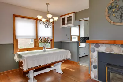 W167N8446  Theodore Ave, Menomonee Falls, WI 53051 - Photo 4