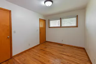 W167N8446 Theodore Ave, Menomonee Falls, WI 53051 - Photo 6