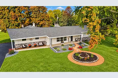 W226N8041  Longview Dr, Lisbon, WI 53089 - Photo 1