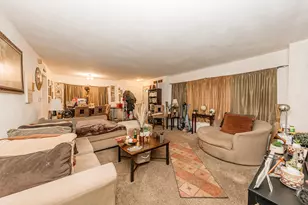 5526 W Thurston Ave, Milwaukee, WI 53218 - Photo 4